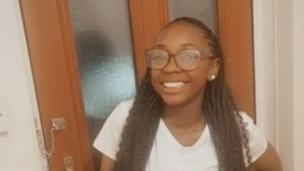 最新消息，13岁女孩喝了一小口Costa咖啡后死亡